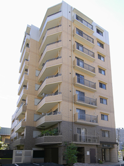 T&G根岸マンション（外観）