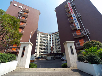 日吉台学生ハイツ（外観）