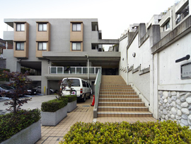 ベルセーヌ南生田（外観2）