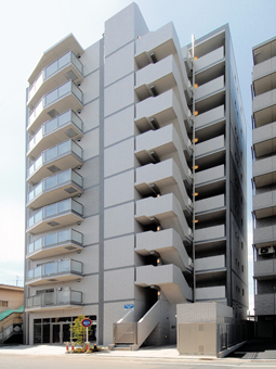 プレイアデ国立（外観）